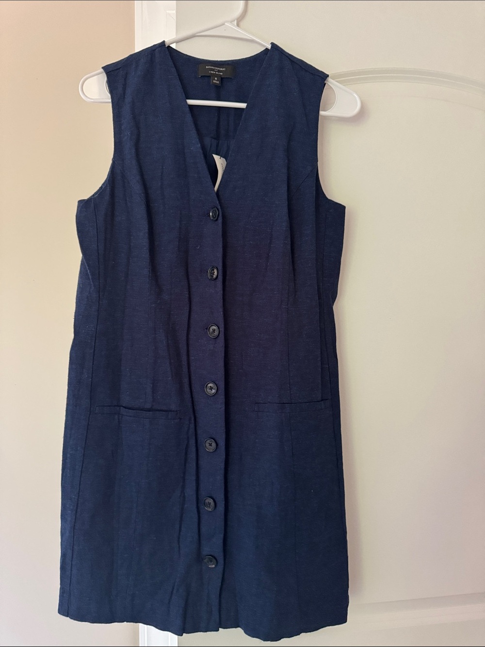 Banana Republic Navy V-Neck linen dress with buttons